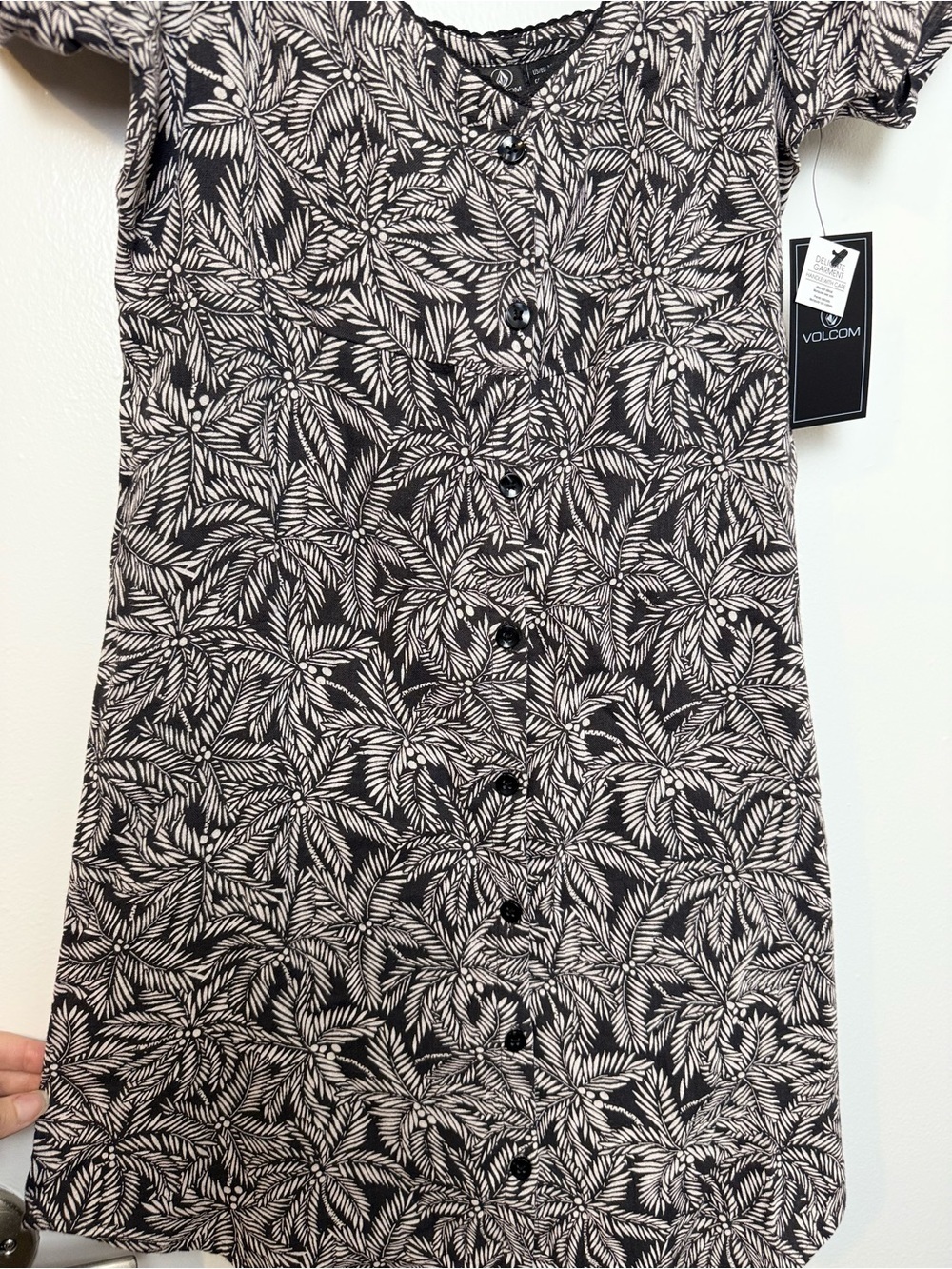 Volcom NWT Be My Frond Dress Black White Tropical Button Front Cotton Mini Xs - Picture 8 of 10